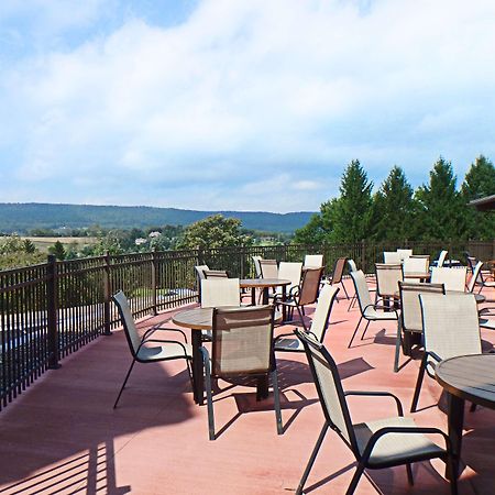 Hotel Wyndham Garden State College Boalsburg Exteriér fotografie