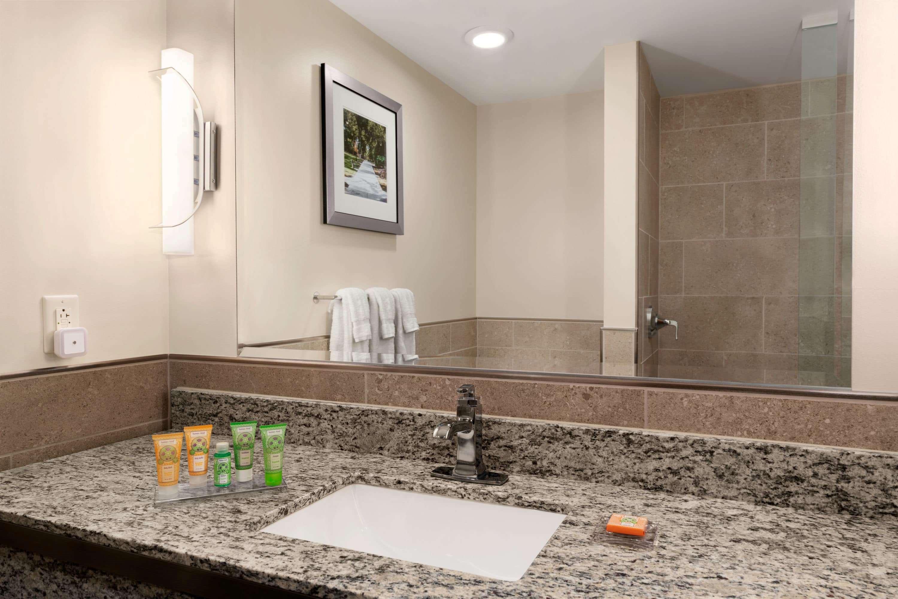 Hotel Wyndham Garden State College Boalsburg Exteriér fotografie