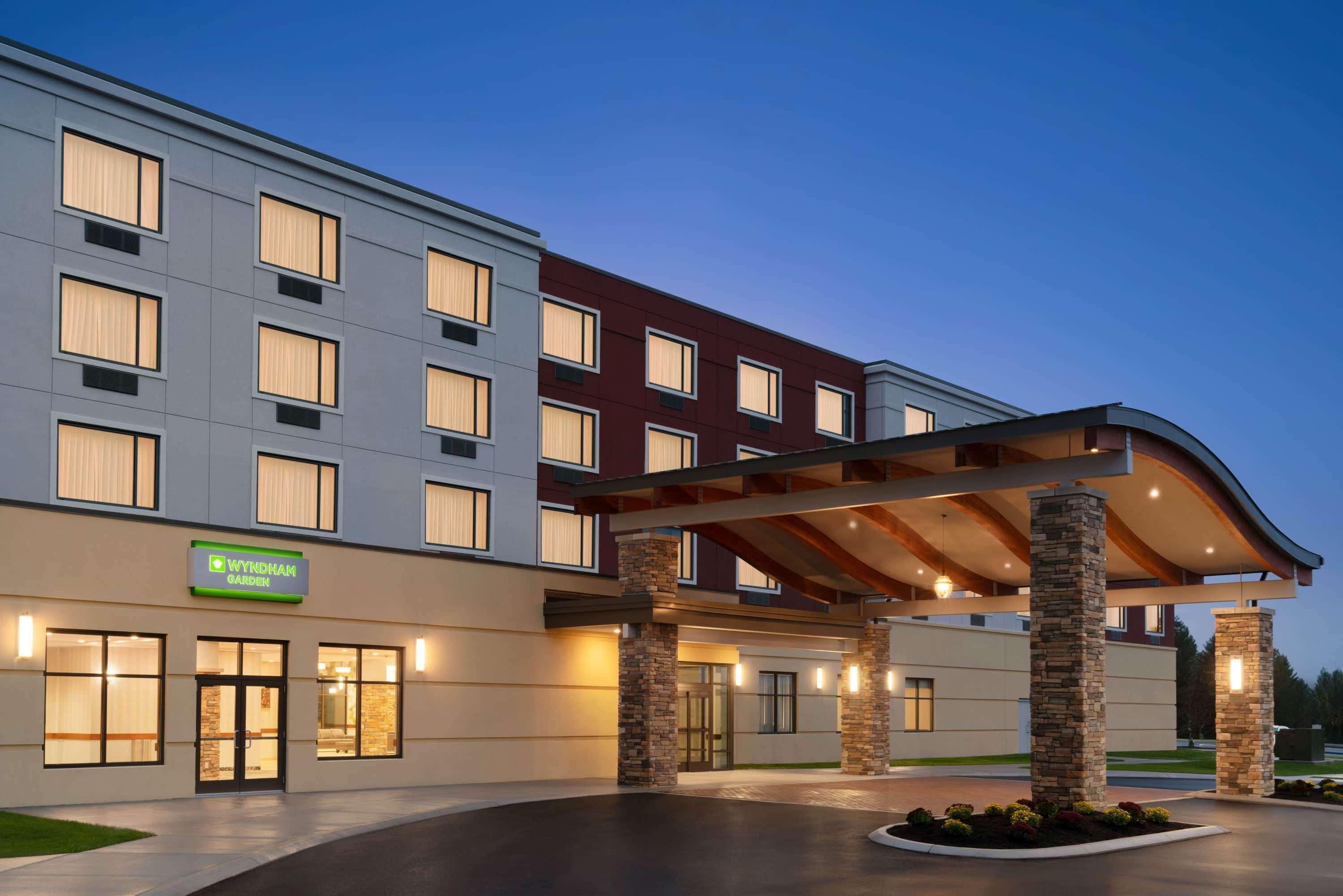 Hotel Wyndham Garden State College Boalsburg Exteriér fotografie