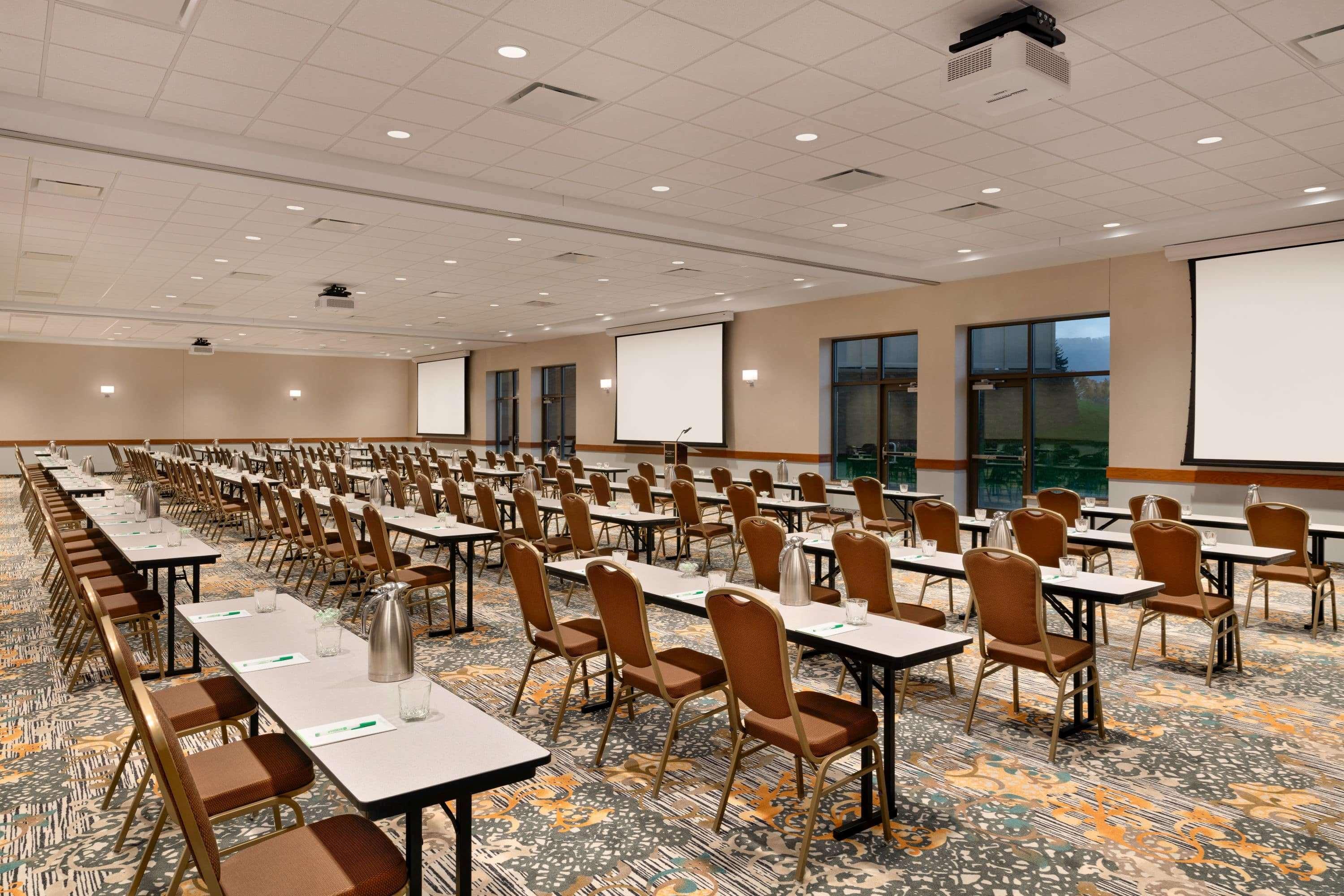 Hotel Wyndham Garden State College Boalsburg Exteriér fotografie